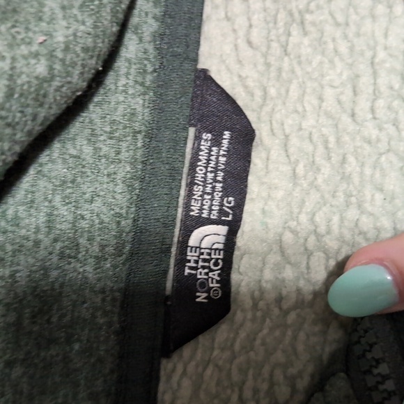 North Face Mens Winter Coat - Picture 2 of 5